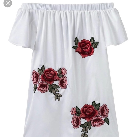 Zaful Dresses & Skirts - Strapless Dress with Floral designs